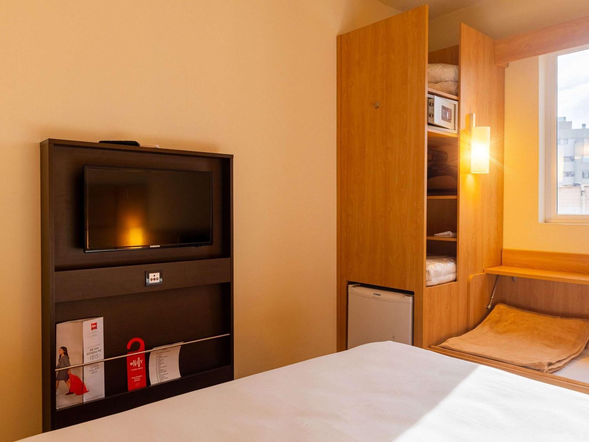 Ibis Novo Hamburgo Hotel Buitenkant foto